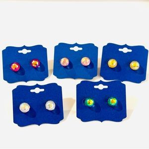 5️⃣Cut Glass Stud Earrings